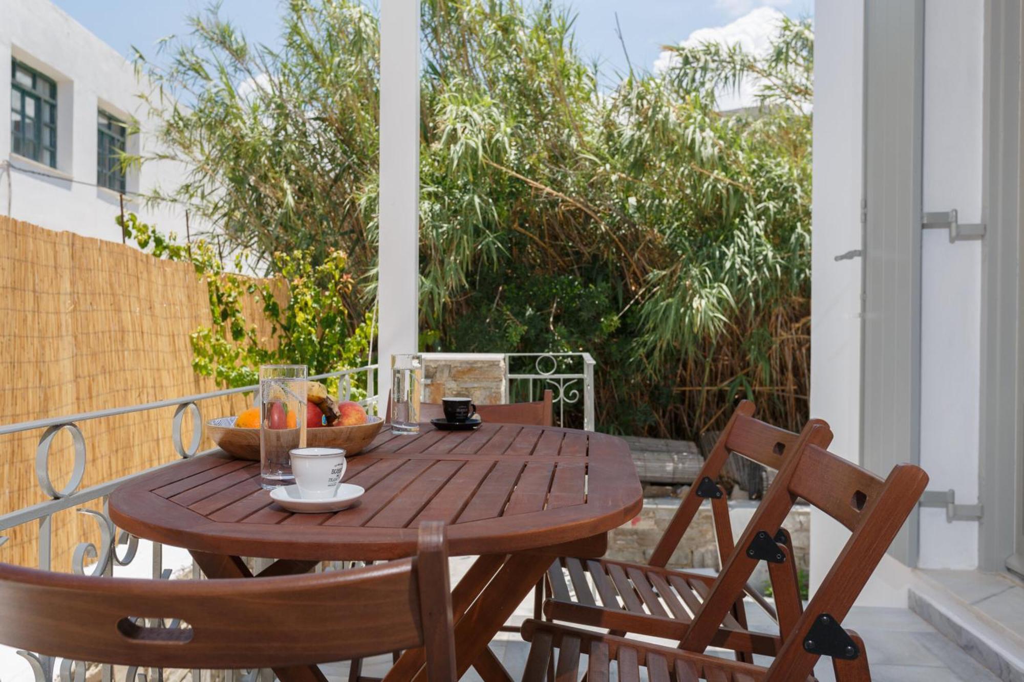 Heart Of Paros Apartments Bagian luar foto