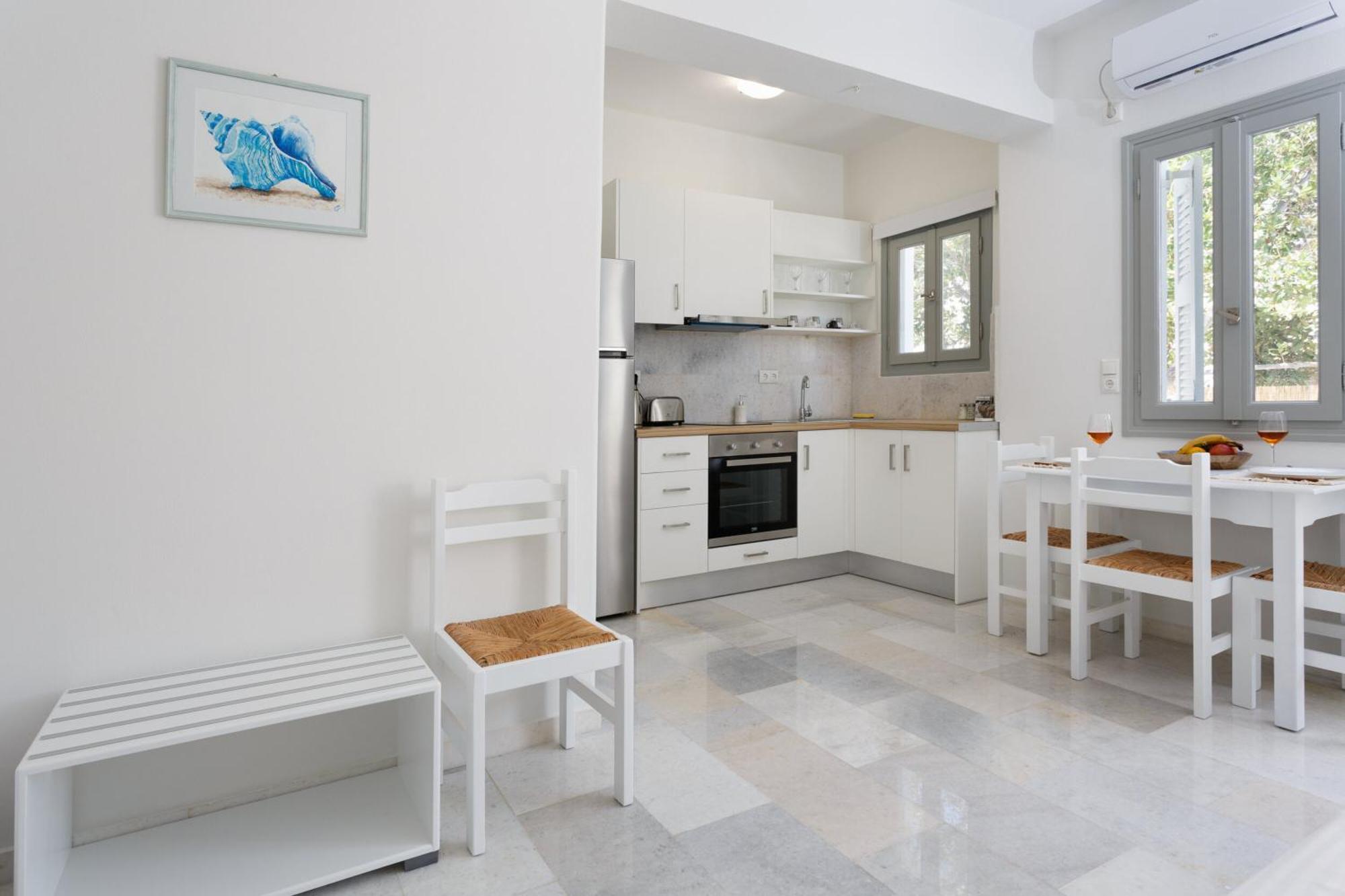 Heart Of Paros Apartments Bagian luar foto