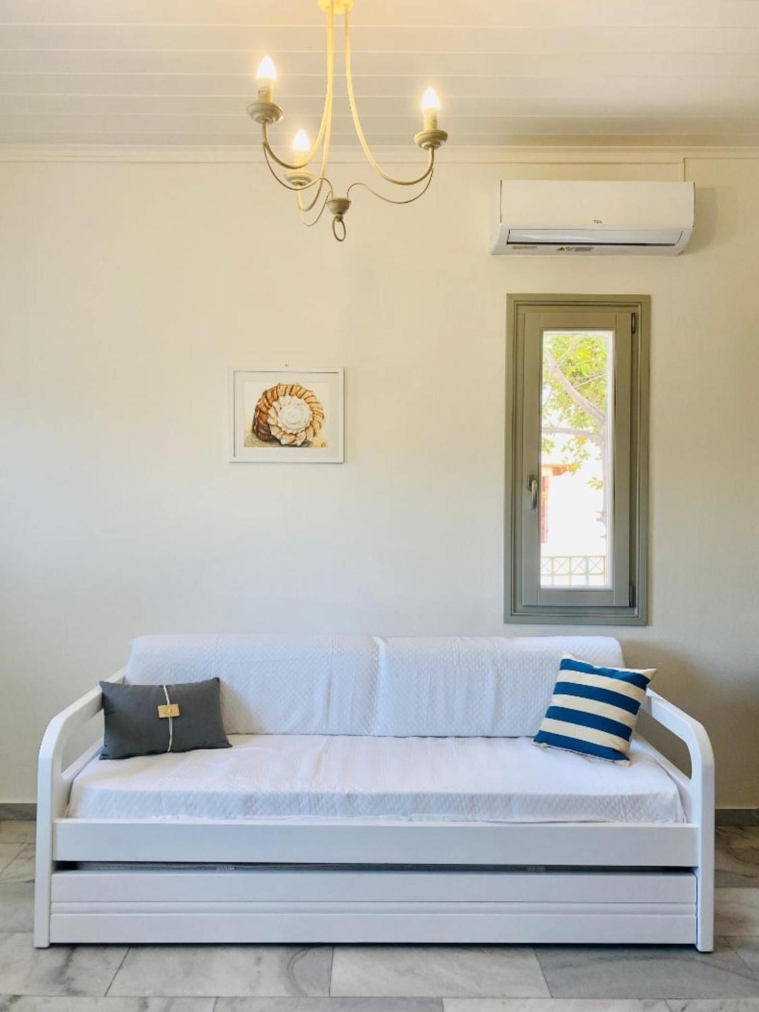 Heart Of Paros Apartments Bagian luar foto