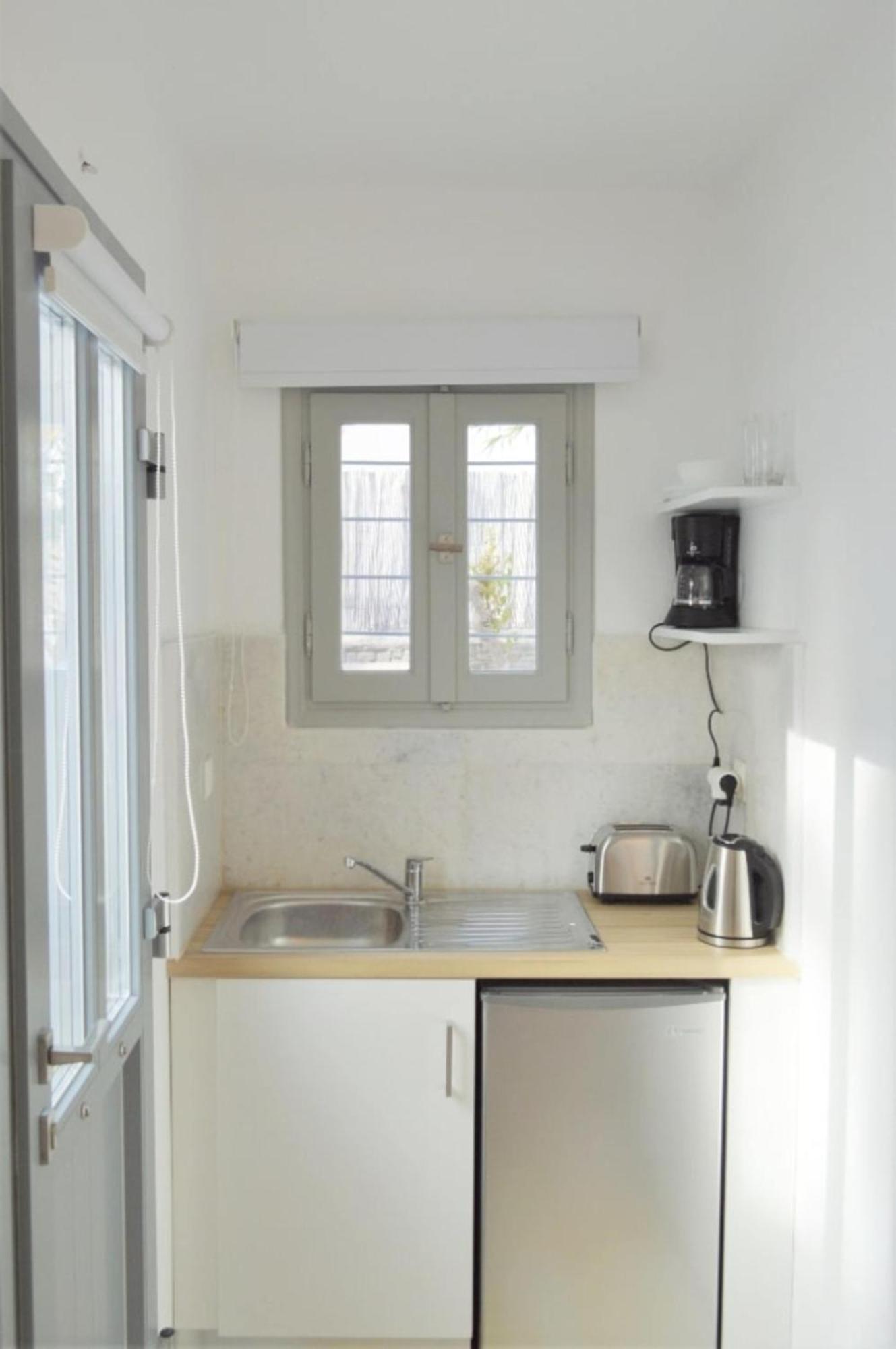 Heart Of Paros Apartments Bagian luar foto